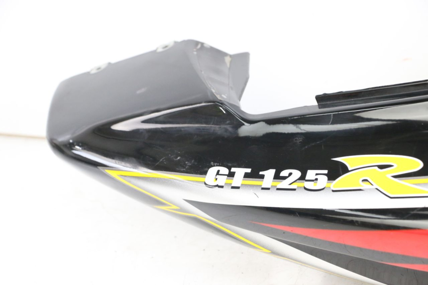 photo de LATERAL TRASEIRO DIREITO HYOSUNG GTR 125 (2006 - 2008) - Marcações e referências