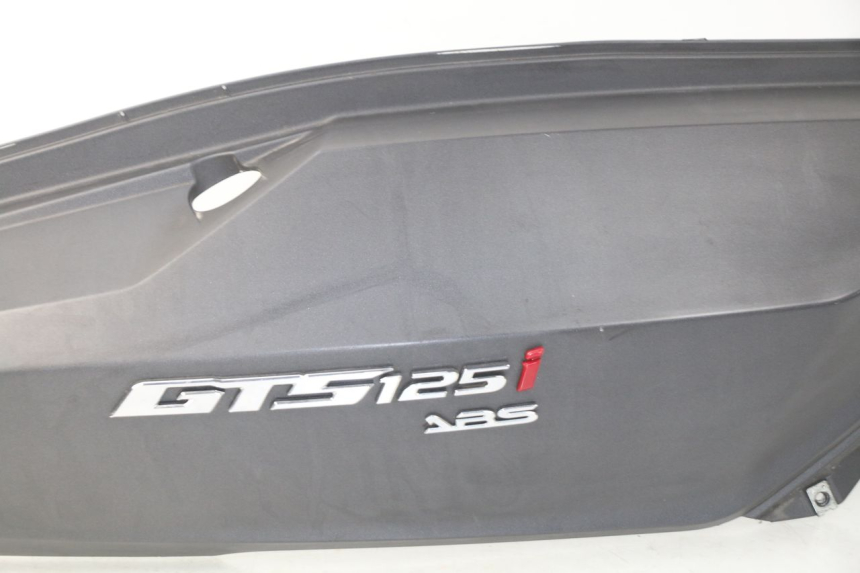photo de LATERAL TRASEIRO DIREITO SYM GTS EFI ABS 125 (2012 - 2016) - Vista do produto