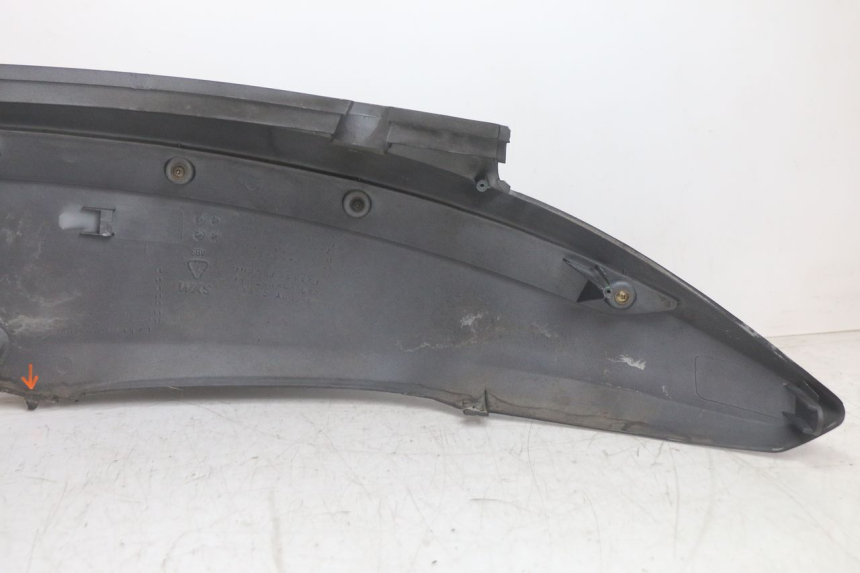 photo de LADO TRASEIRO DIREITO SYM GTS EVO 125 (2009 - 2013) - Estado da superfície