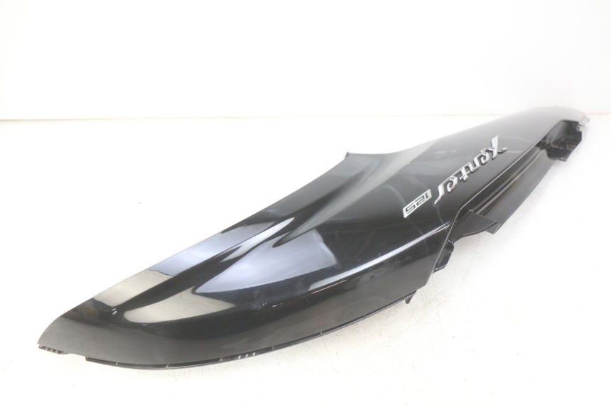photo de LATERAL TRASEIRO DIREITO YAMAHA HW XENTER 125 (2011 - 2017) - Marcações e referências