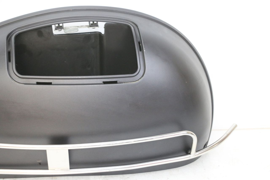 photo de LATERAL TRASEIRO DIREITO JM MOTORS VX 125 (2022 - 2025) - Pontos de fixação
