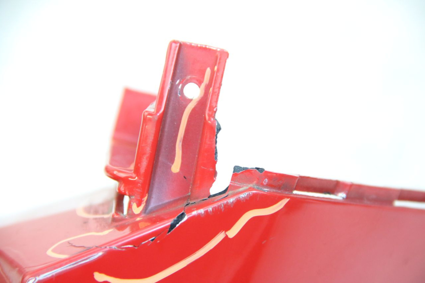 photo de LATERAL TRASEIRO DIREITO RIDE KALLIO 50 (2010 - 2019) - Detalhe da peça