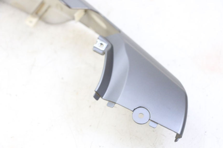 photo de LATERAL TRASEIRO DIREITO KIDEN KD125-G 125 (2018 - 2022) - Vista geral