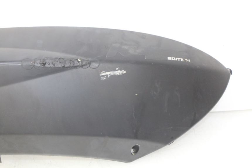 photo de LATERAL TRASEIRO DIREITO PEUGEOT KISBEE 4T 50 (2010 - 2017) - Zoom do estado de desgaste
