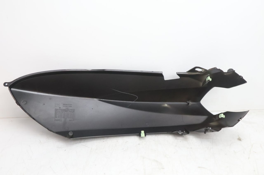 photo de LATERAL TRASEIRO DIREITO PEUGEOT KISBEE 4T 50 (2010 - 2017) - Estado da superfície