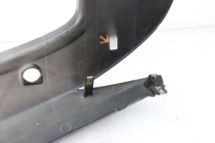 photo de LATERAL TRASEIRO DIREITO KYMCO PEOPLE S 125 (2000 - 2008) - Vista geral