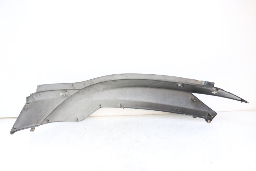 photo de LATERAL TRASEIRO DIREITO KYMCO PEOPLE S 125 (2000 - 2008) - Peça verificada