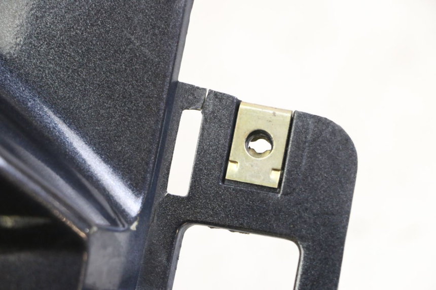 photo de LATERAL TRASEIRO DIREITO KYMCO XCITING 500 (2007 - 2010) - Outro ângulo de visão