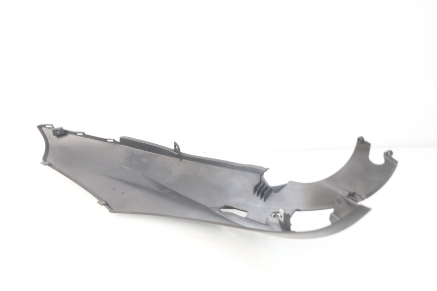 photo de LATERAL TRASEIRO DIREITO PIAGGIO LIBERTY IGET 4T 50 (2015 - 2020) - Zoom do estado de desgaste