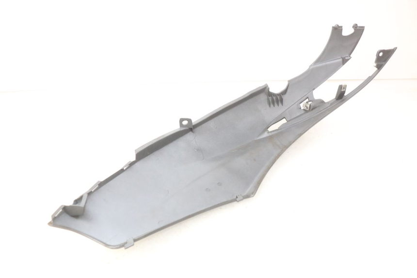 photo de LATERAL TRASEIRO DIREITO PIAGGIO LIBERTY IGET 4T 50 (2015 - 2020) - Detalhe da peça