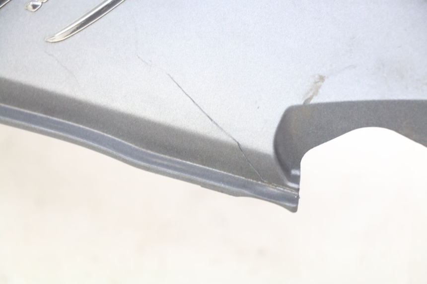 photo de LATERAL TRASEIRO DIREITO PIAGGIO LIBERTY IGET 4T 50 (2015 - 2020) - Outro ângulo de visão
