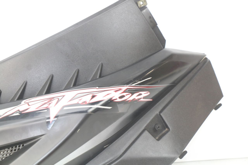 photo de LATERAL TRASEIRO DIREITO EUROCKA MATADOR 4T 50 (2010 - 2016) - Pontos de fixação