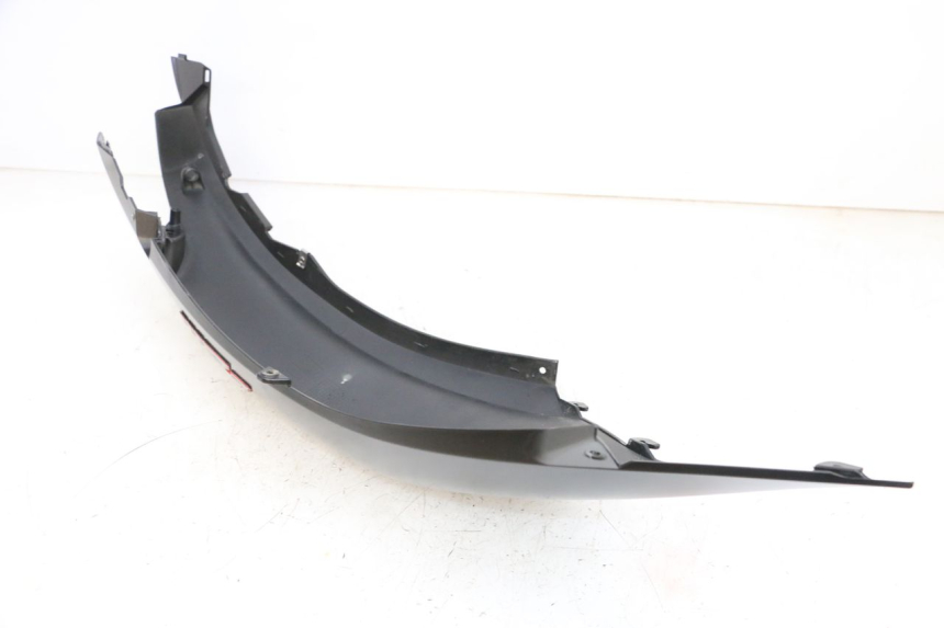 photo de LATERAL TRASEIRO DIREITO PIAGGIO MP3 HPE 300 (2019 - 2026) - Outro ângulo de visão