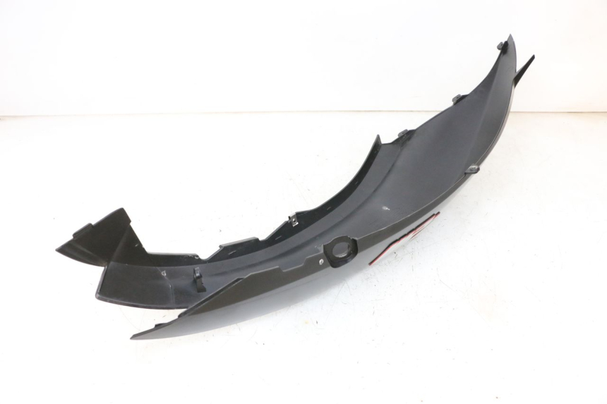 photo de LATERAL TRASEIRO DIREITO PIAGGIO MP3 HPE 300 (2019 - 2026) - Ampliação técnica
