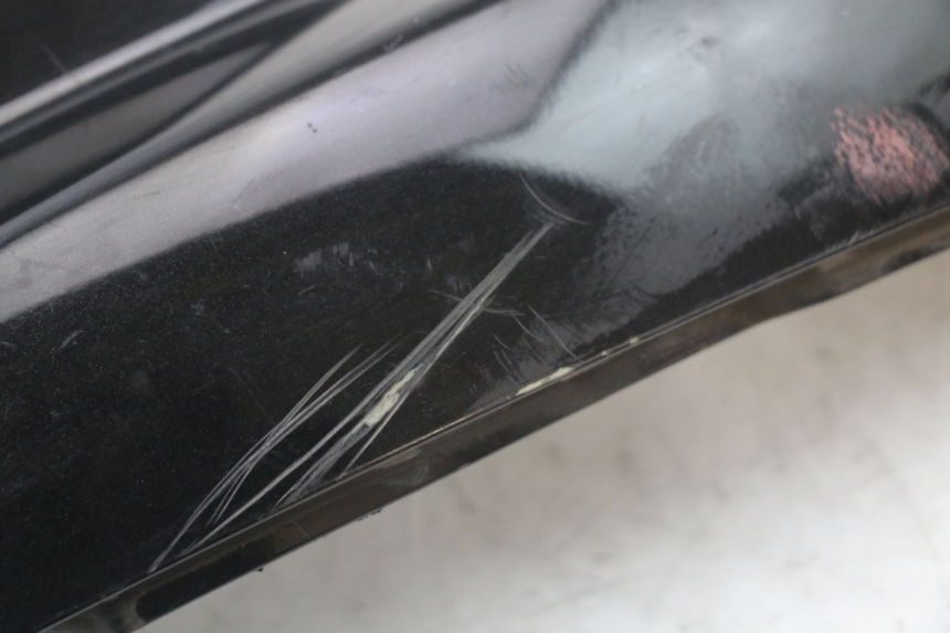 photo de LATERAL TRASEIRO DIREITO PIAGGIO MP3 LT 400 (2007 - 2012) - Outro ângulo de visão