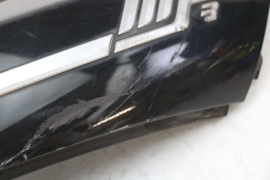 photo de LATERAL TRASEIRO DIREITO PIAGGIO MP3 LT 400 (2007 - 2012) - Vista geral
