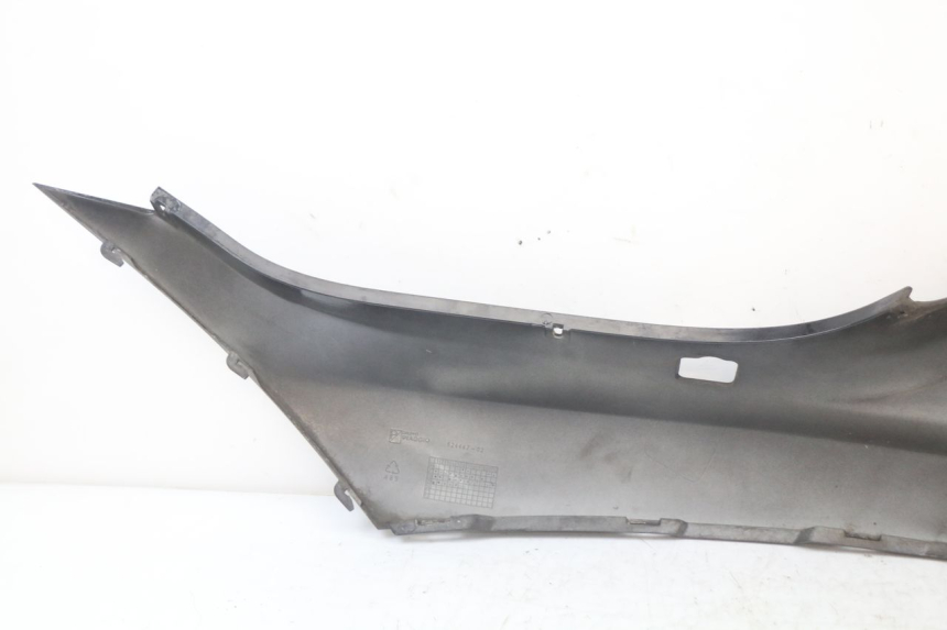 photo de LATERAL TRASEIRO DIREITO PIAGGIO MP3 LT 400 (2007 - 2012) - Peça verificada