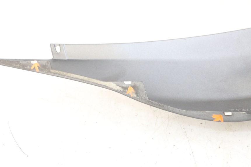 photo de LATERAL TRASEIRO DIREITO PIAGGIO MP3 500 (2011 - 2015) - Outro ângulo de visão
