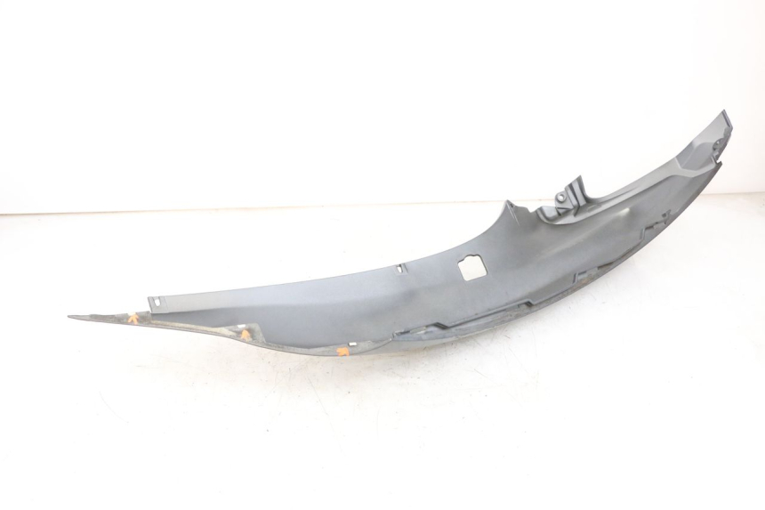 photo de LATERAL TRASEIRO DIREITO PIAGGIO MP3 500 (2011 - 2015) - Ampliação técnica