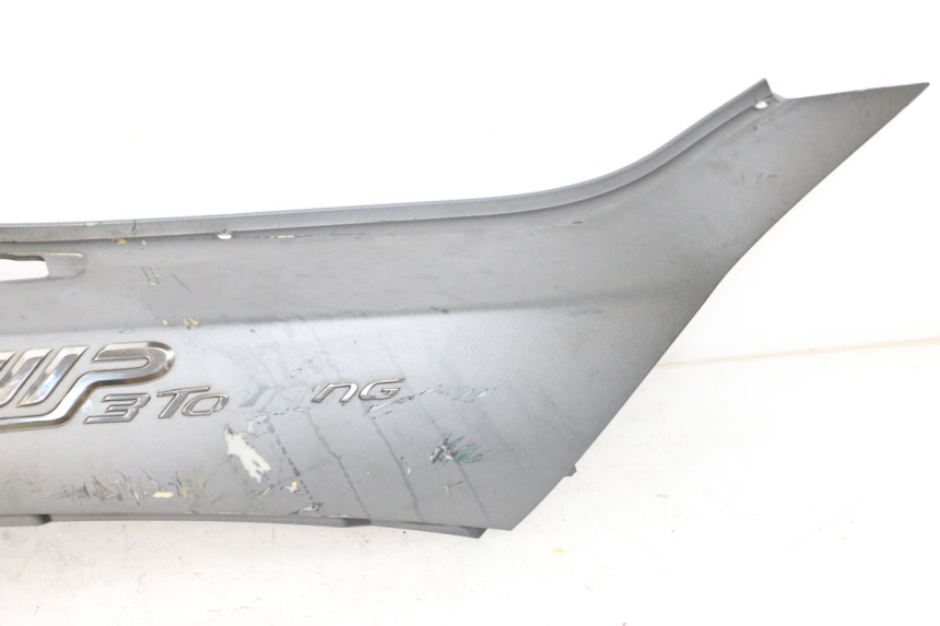 photo de LATERAL TRASEIRO DIREITO PIAGGIO MP3 500 (2011 - 2015) - Pontos de fixação