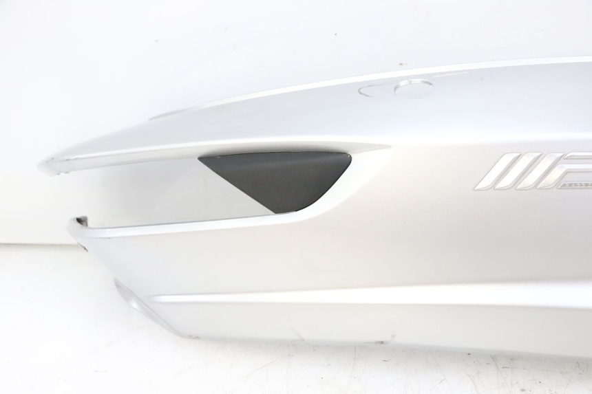 photo de LATERAL TRASEIRO DIREITO PIAGGIO MP3 500 (2014 - 2017) - Estado da superfície