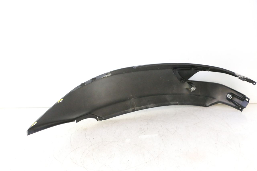 photo de LATERAL TRASEIRO DIREITO PIAGGIO MP3 500 (2016 - 2018) - Estado da superfície