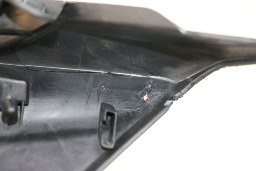 photo de LATERAL TRASEIRO DIREITO YAMAHA MT-07 MT07 ABS 700 (2018 - 2020) - Detalhe da peça