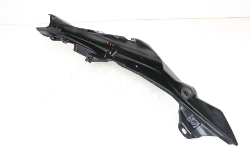 photo de LATERAL TRASEIRO DIREITO YAMAHA MT-07 MT07 ABS 700 (2018 - 2020) - Pontos de fixação