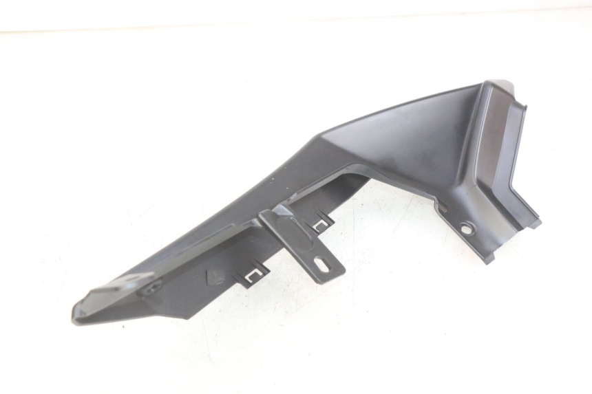 photo de LATERAL TRASEIRO DIREITO YAMAHA MT ABS 125 (2014 - 2018) - Estado da superfície