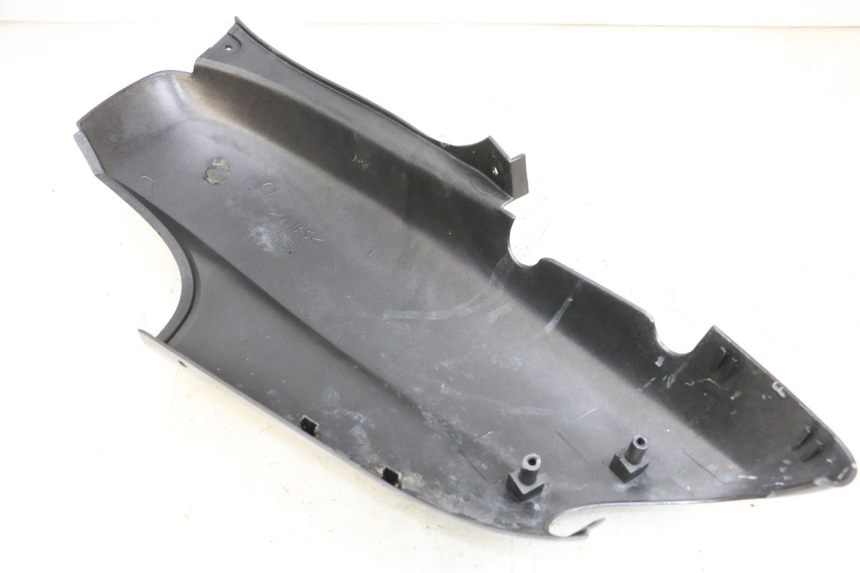 photo de LATERAL TRASEIRO DIREITO YAMAHA NEO'S NEOS 2T 50 (1998 - 2007) - Zoom do estado de desgaste