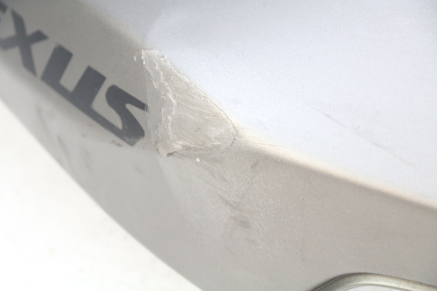 photo de LATERAL TRASEIRO DIREITO GILERA NEXUS 125 (2009 - 2013) - Estado da superfície