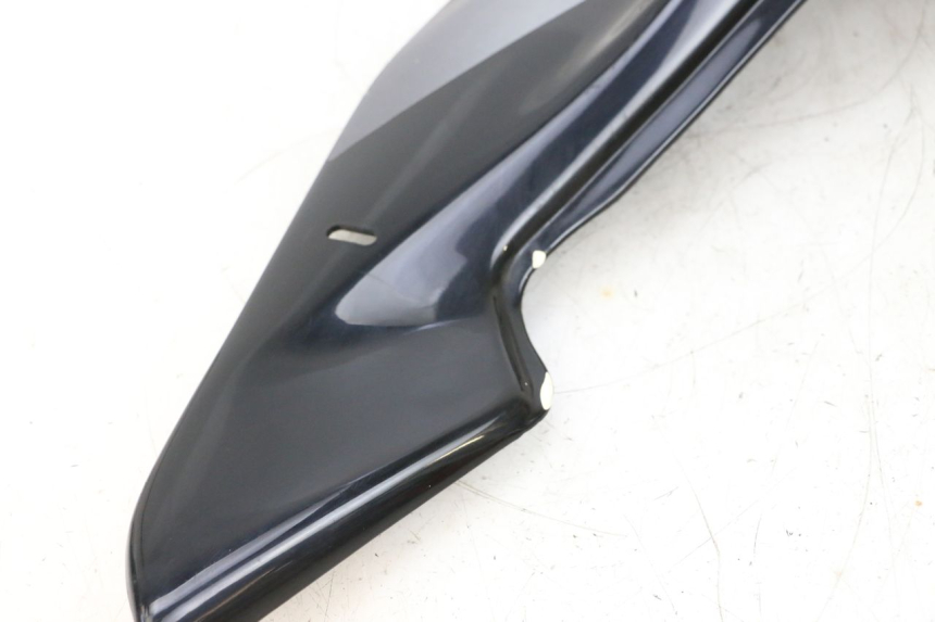 photo de LATERAL TRASEIRO DIREITO HONDA NSR R 125 (1994 - 2003) - Estado da superfície