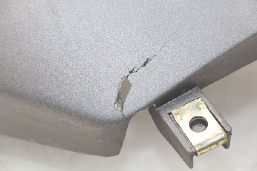 photo de LATERAL TRASEIRO DIREITO SYM ORBIT 2 4T 50 (2008 - 2017) - Ampliação técnica
