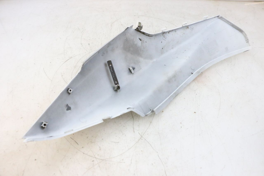 photo de LATERAL TRASEIRO DIREITO SYM ORBIT 2 50 (2008 - 2014) - Ampliação técnica