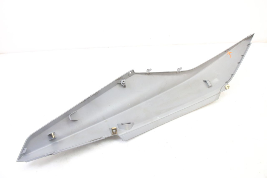 photo de LATERAL TRASEIRO DIREITO SYM ORBIT III 3 4T 50 (2021 - 2025) - Marcações e referências