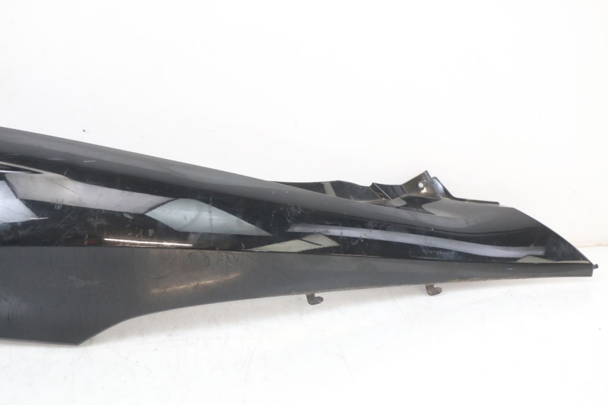photo de LATERAL TRASEIRO DIREITO HONDA PCX (JF28) 125 (2009 - 2011) - Outro ângulo de visão