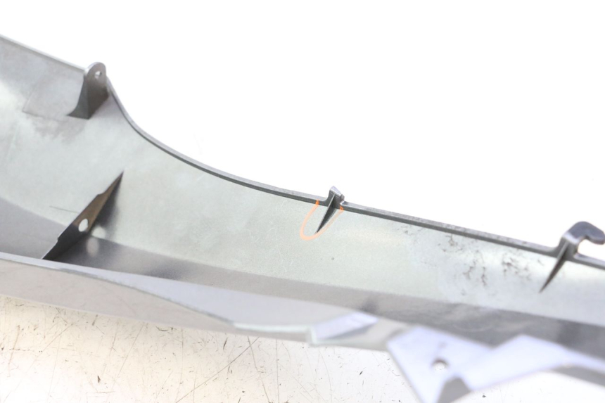 photo de LATERAL TRASEIRO DIREITO HONDA PCX (JF28) 125 (2009 - 2011) - Outro ângulo de visão