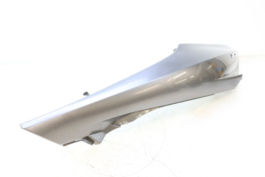 photo de LATERAL TRASEIRO DIREITO HONDA PCX (JF28) 125 (2009 - 2011) - Marcações e referências