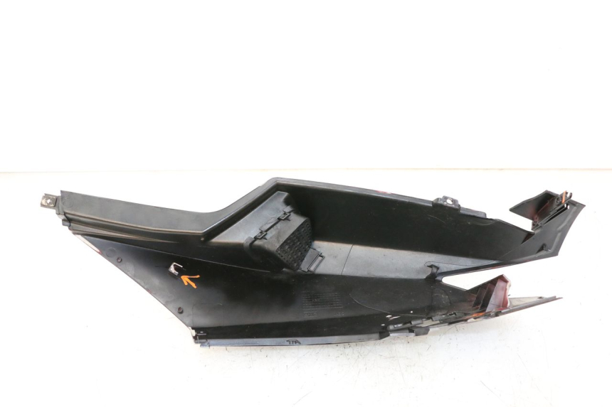 photo de LATERAL TRASEIRO DIREITO PEUGEOT SPEEDFIGHT 3 LC 2T 50 (2009 - 2015) - Vista principal