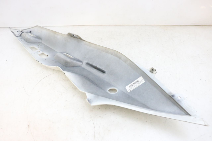 photo de LATERAL TRASEIRO DIREITO BMW R RT ABS 1200 (2010 - 2014) - Detalhe da peça