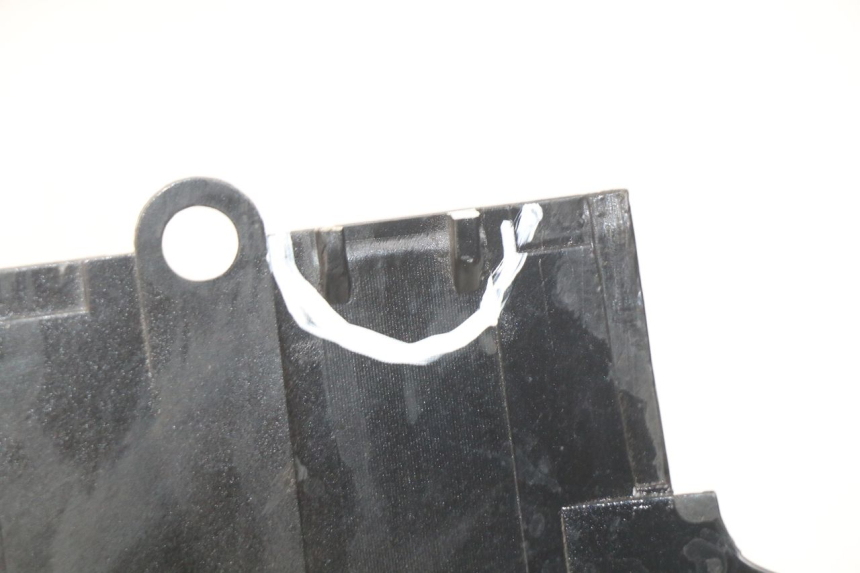photo de LATERAL TRASEIRO DIREITO DAELIM S2 FI 125 (2008 - 2017) - Ampliação técnica
