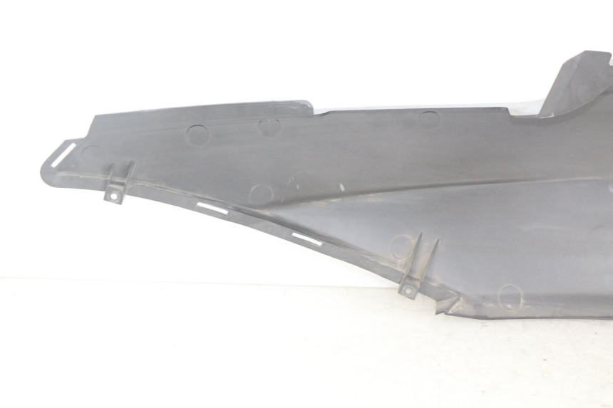 photo de LATERAL TRASEIRO DIREITO DAELIM S2 FI 125 (2008 - 2017) - Pontos de fixação