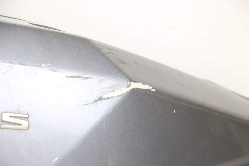 photo de LATERAL TRASEIRO DIREITO PEUGEOT SATELIS 125 (2006 - 2009) - Marcações e referências