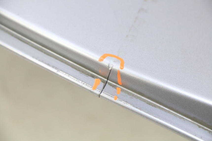photo de LATERAL TRASEIRO DIREITO APRILIA SCARABEO LIGHT 125 (2007 - 2011) - Detalhes característicos