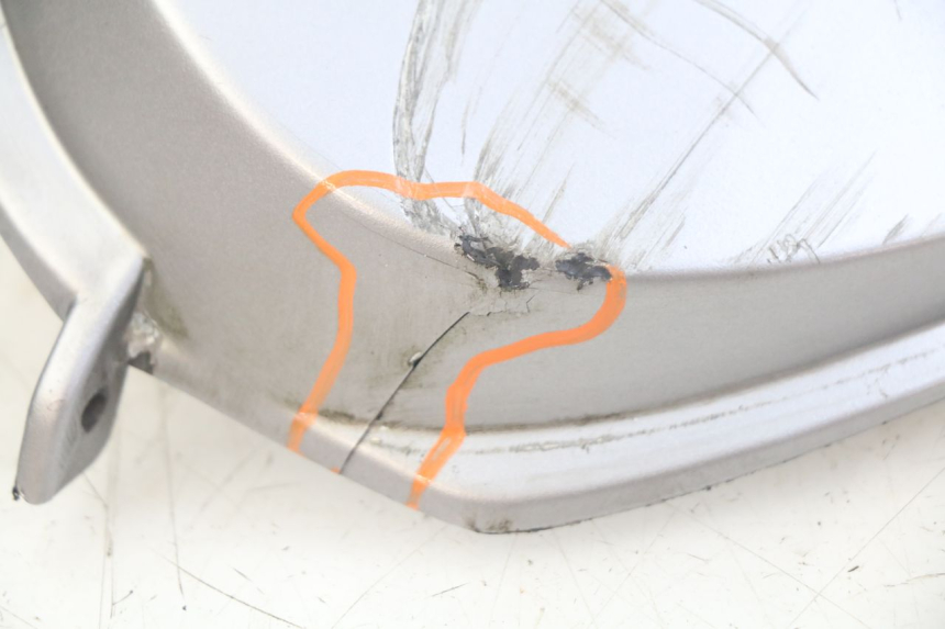 photo de LATERAL TRASEIRO DIREITO APRILIA SCARABEO LIGHT 125 (2007 - 2011) - Marcações e referências