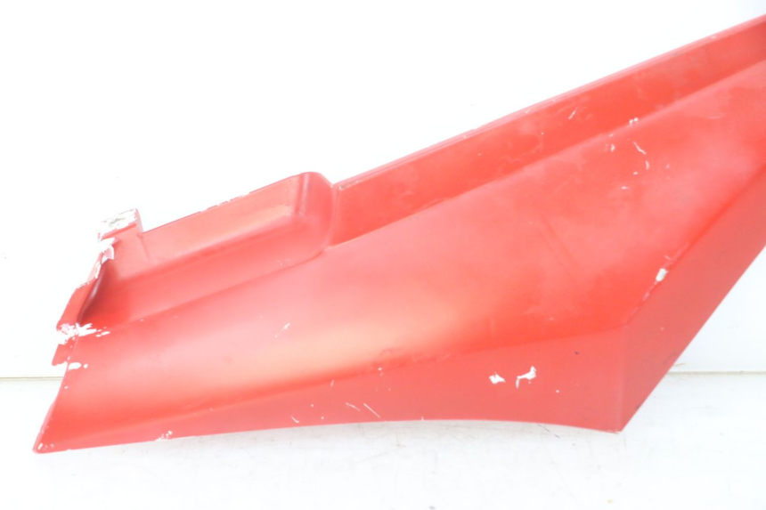 photo de LATERAL TRASEIRO DIREITO DERBI SENDA SM X-TREME 50 (2006 - 2010) - Pontos de fixação