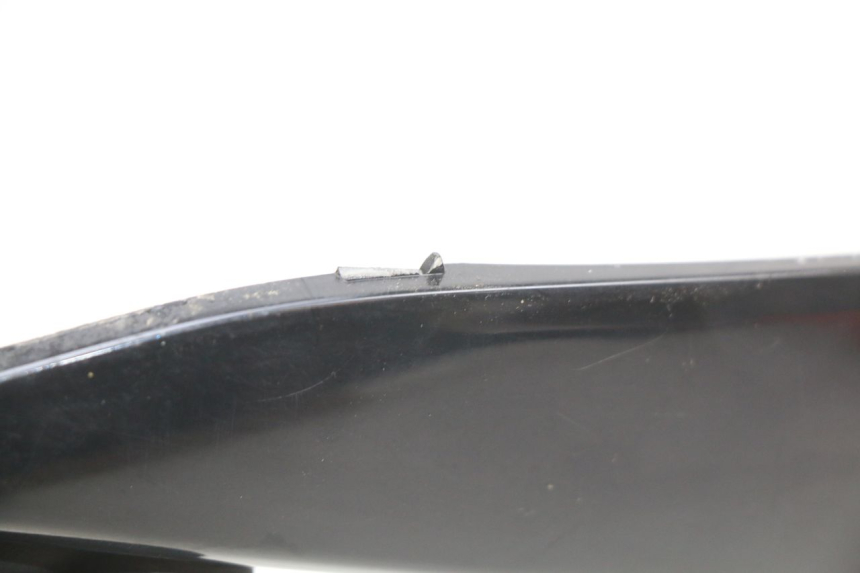 photo de LATERAL TRASEIRO DIREITO SUZUKI SIXTEEN 125 (2008 - 2010) - Ampliação técnica