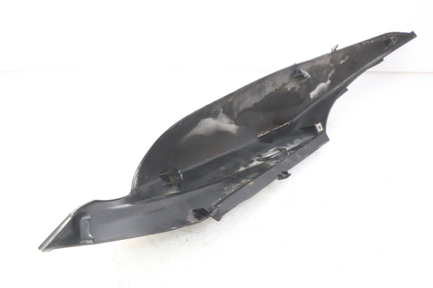 photo de LATERAL TRASEIRO DIREITO SUZUKI SIXTEEN 125 (2008 - 2010) - Estado da superfície