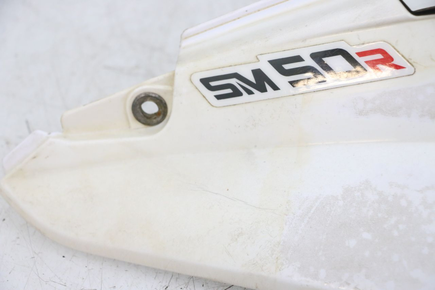 photo de LATERAL TRASEIRO DIREITO SHERCO SM-R 50 (2013 - 2017) - Estado da superfície