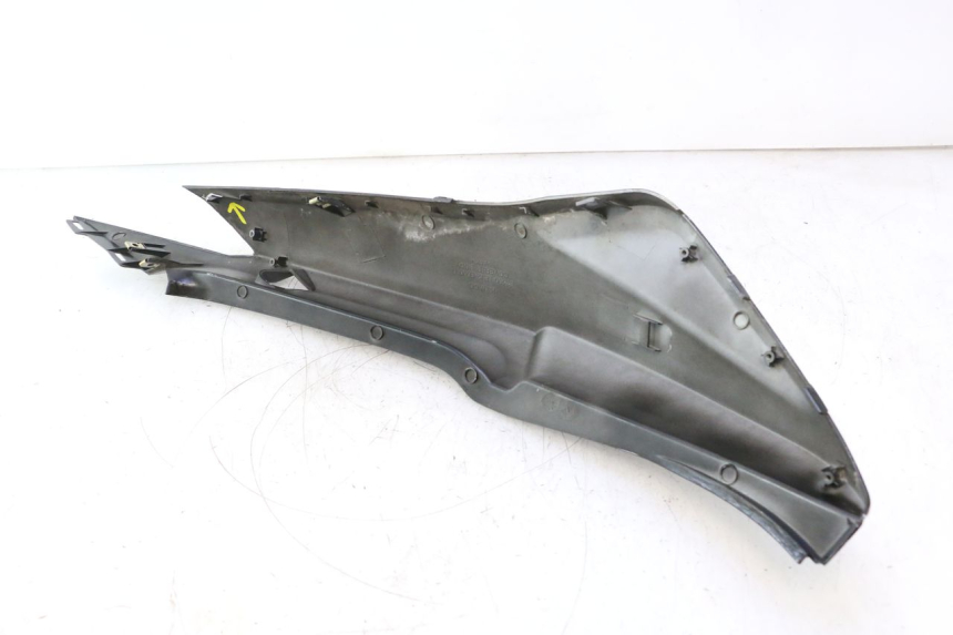 photo de FLANCO TRASEIRO DIREITO KYMCO SUPER 8 2T 50 (2007 - 2013) - Detalhes característicos